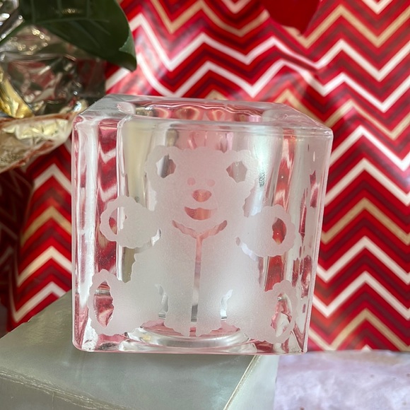 New Partylite Frosted Votive Holder